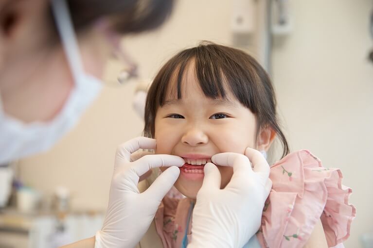 お子様の歯並びで心配になっている親御さんへ