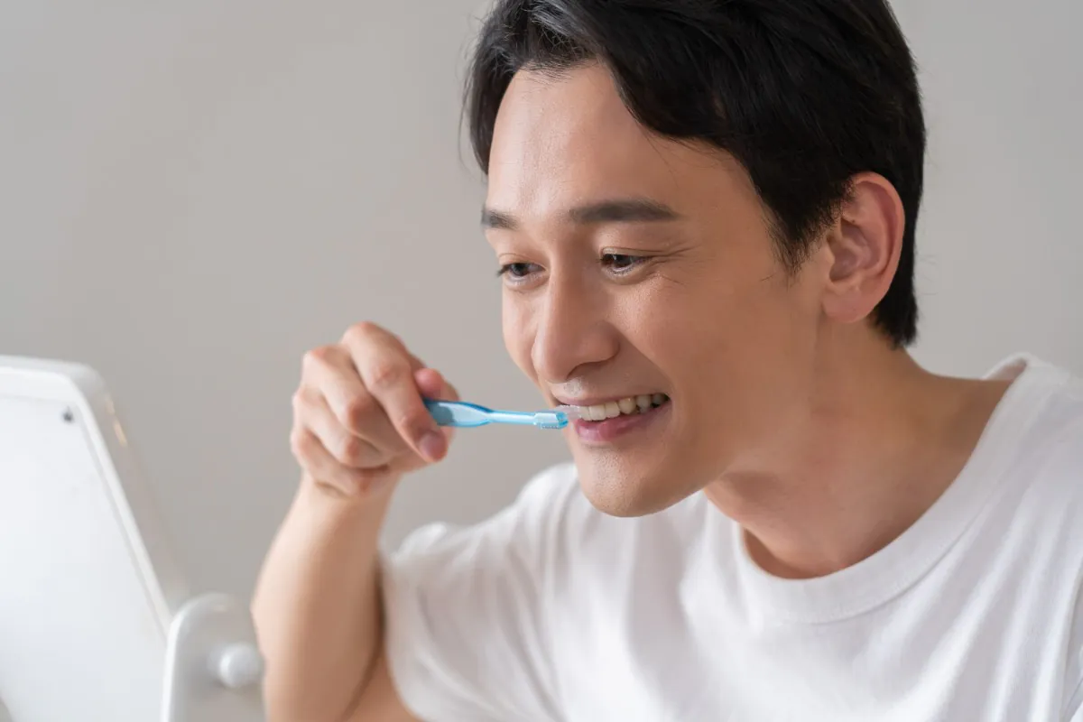 入れ歯のお手入れとあわせて行いたいお口のケアとしての歯磨き